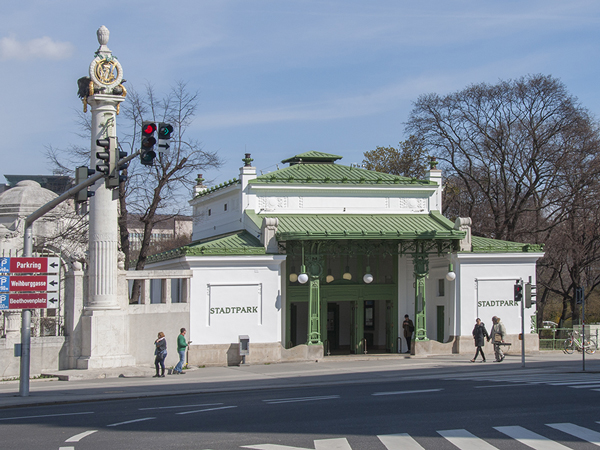 Stadtbahn Station Stadtpark